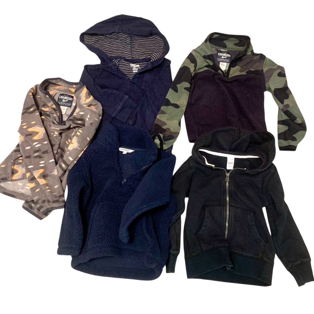 Lot of 5 boy’s 4T hoodies and sweaters